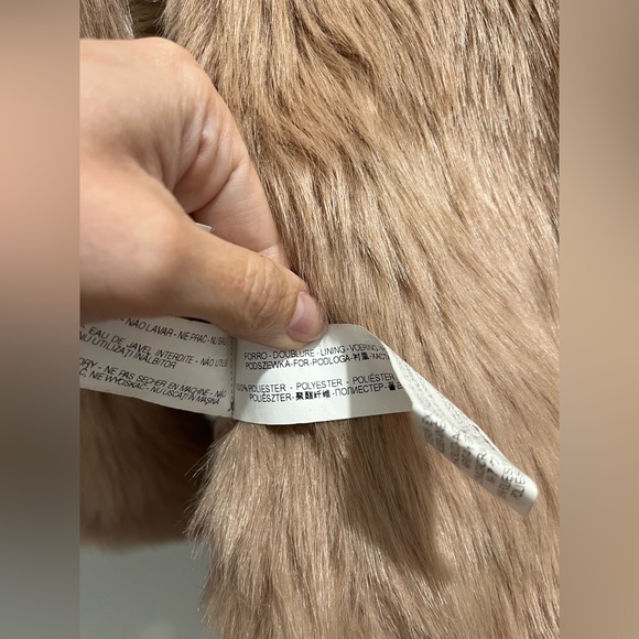 ZARA Faux Fur Vest blogger favorite size large pockets - Picture 11 of 14